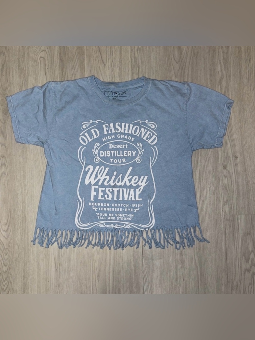 FIFTH SUN Whiskey Festival cropped t-shirt size xsmall
